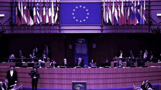 EU Lawmakers Drop Bitcoin 'Ban' From Draft of Crypto Regulations