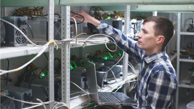 Russia Will Not Try to Ban Home Crypto Mining, Finance Russia Will Not Try to Ban Home Crypto Mining, Finance Ministry Official Indicates