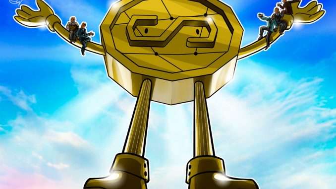 Aave DAO approving overcollateralized stablecoin splits crypto community Aave DAO approving overcollateralized stablecoin splits crypto community