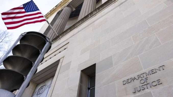 US Announces 'Historic $3.36 Billion Cryptocurrency Seizure' as Silk Road US Announces 'Historic $3.36 Billion Cryptocurrency Seizure' as Silk Road Bitcoin Thief Pleads Guilty