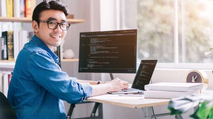 Vietnam Businesses Urge for Blockchain Training of Students and IT Vietnam Businesses Urge for Blockchain Training of Students and IT Specialists
