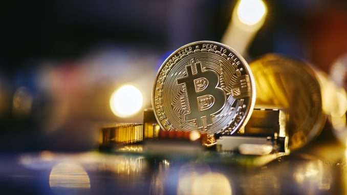 Hut 8 Mining swings to adjusted EBITDA loss in its Hut 8 mining stock down on q4 results