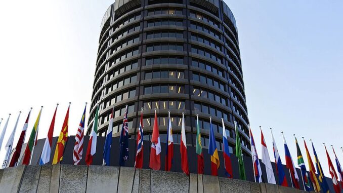How Central Bankers Are Reshaping the Definition of Money How Central Bankers Are Reshaping the Definition of Money