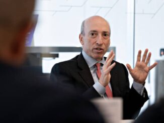 US Congressman Calls to Dismiss Gensler as SEC Chair Following Grayscale Ruling