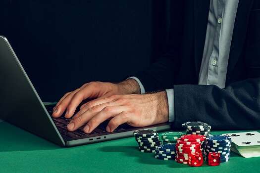 Polymarket in focus as CFTC is pushed to ban gambling Polymarket in focus as CFTC is pushed to ban gambling on US elections