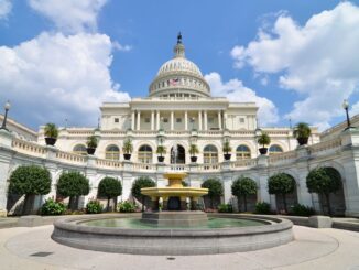 Crypto Daybook Americas: Bitcoin Threatened by Regulation Hiccup, Weakening Demand